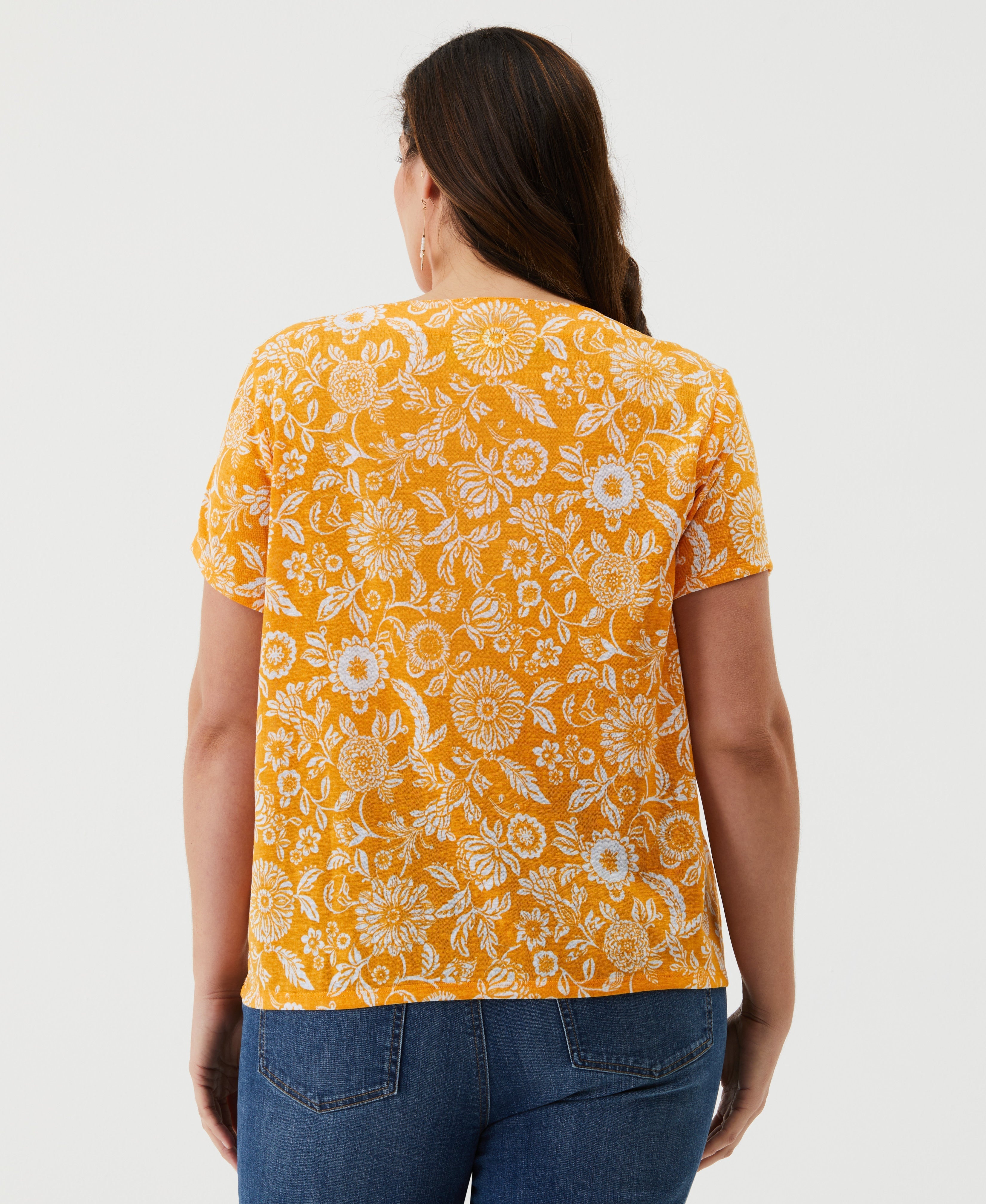 Plus Size Paisley Print Lace-Up Tee