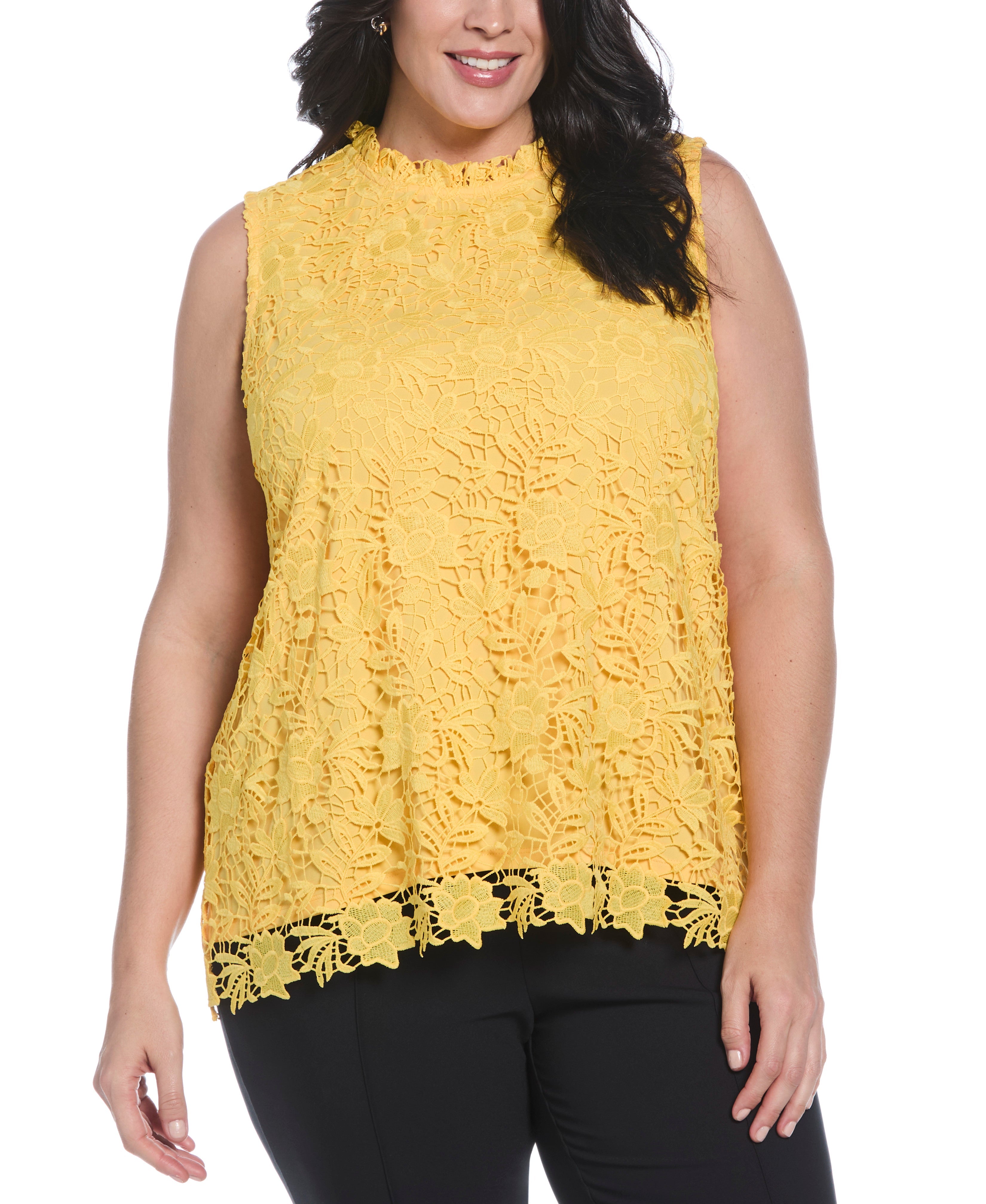 Plus Size Scalloped Lace Top