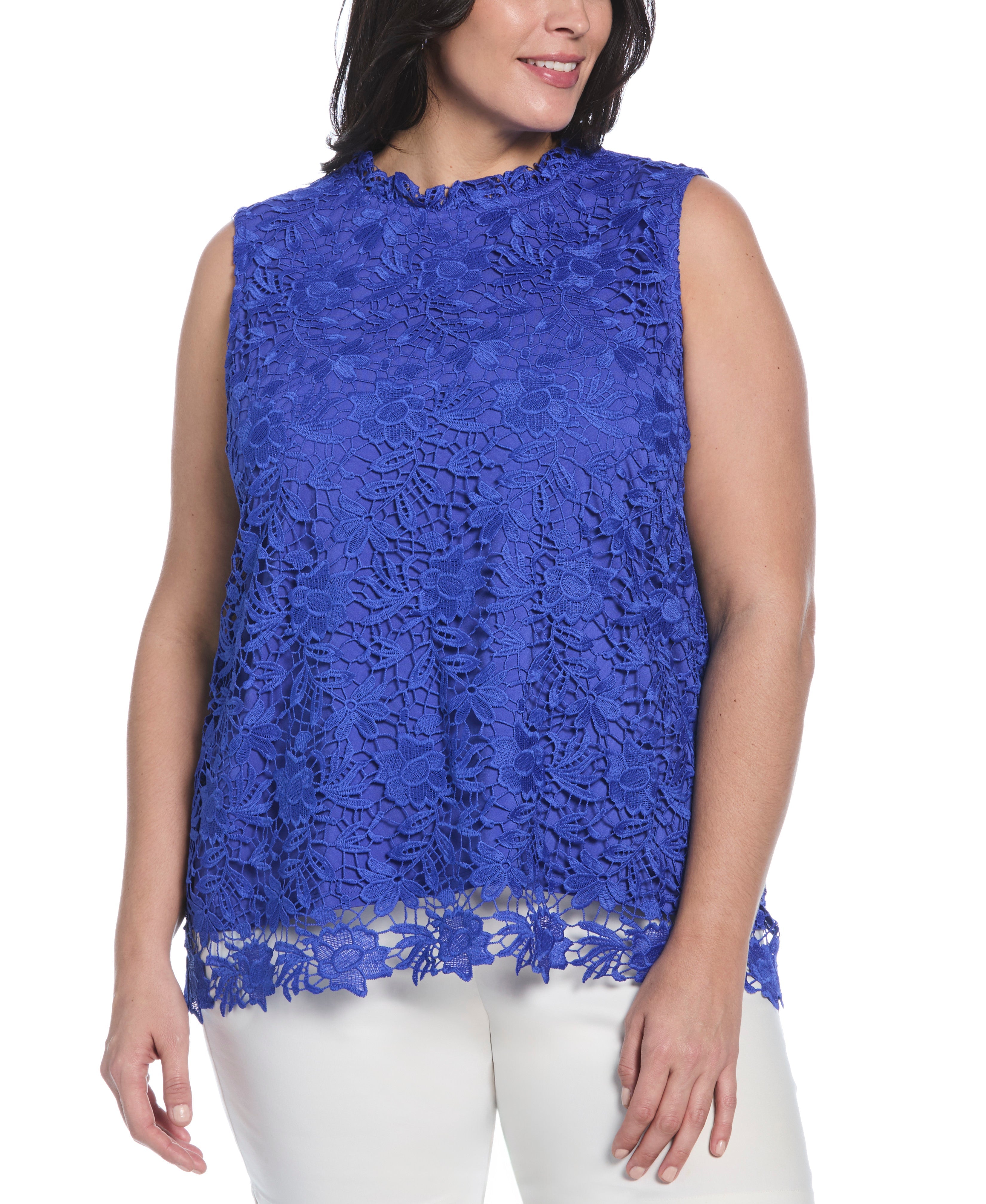 Plus Size Scalloped Lace Top