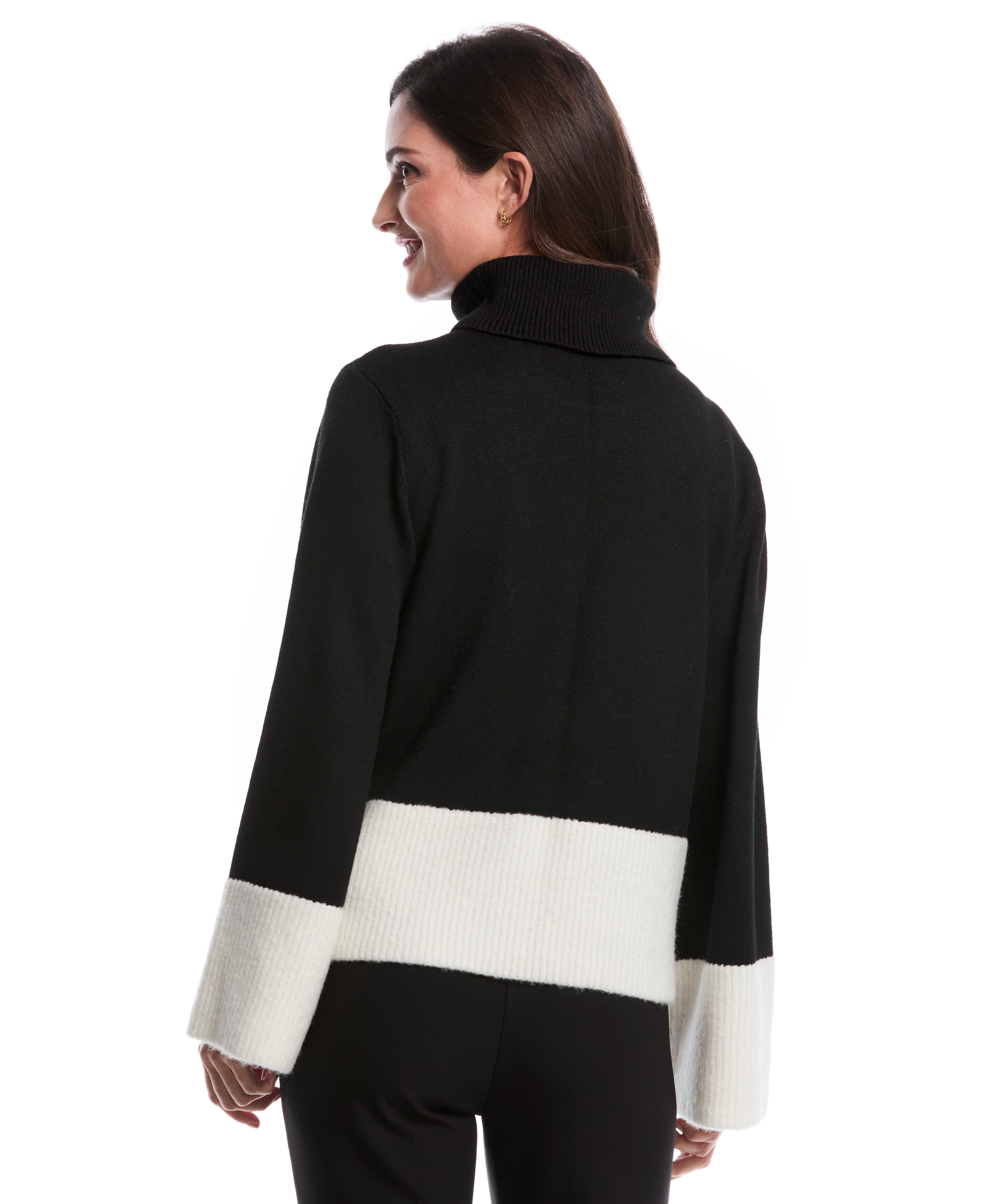 Color Block Trim Turtleneck Sweater